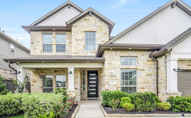 9210 Lowell Cliff Drive, Cypress, TX 77433