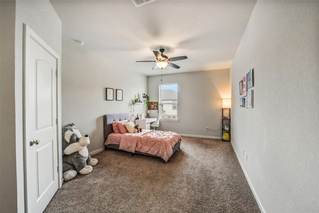 9210 Lowell Cliff Drive, Cypress, TX 77433