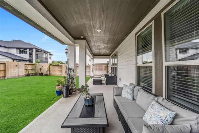 9210 Lowell Cliff Drive, Cypress, TX 77433