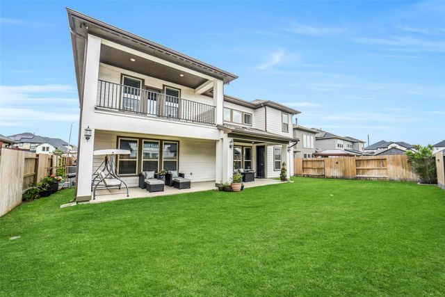 9210 Lowell Cliff Drive, Cypress, TX 77433