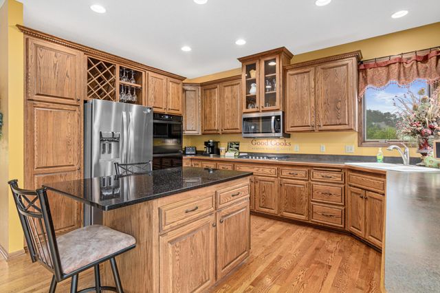 5177 Muir Avenue N, Stillwater, MN 55082