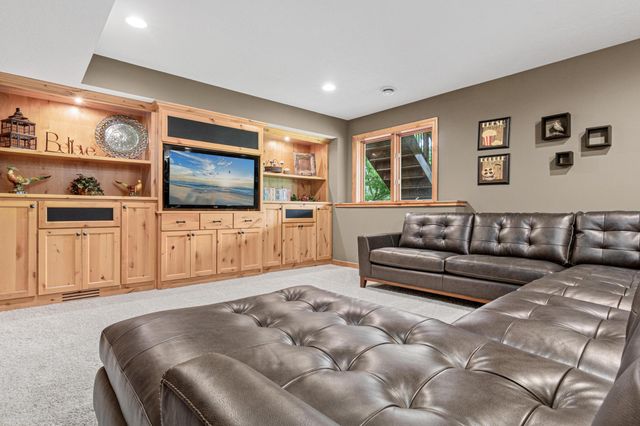5177 Muir Avenue N, Stillwater, MN 55082