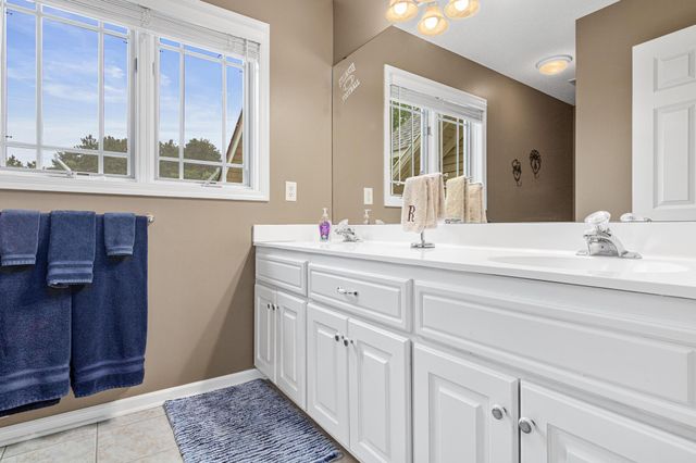 5177 Muir Avenue N, Stillwater, MN 55082