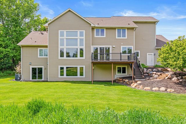 5177 Muir Avenue N, Stillwater, MN 55082