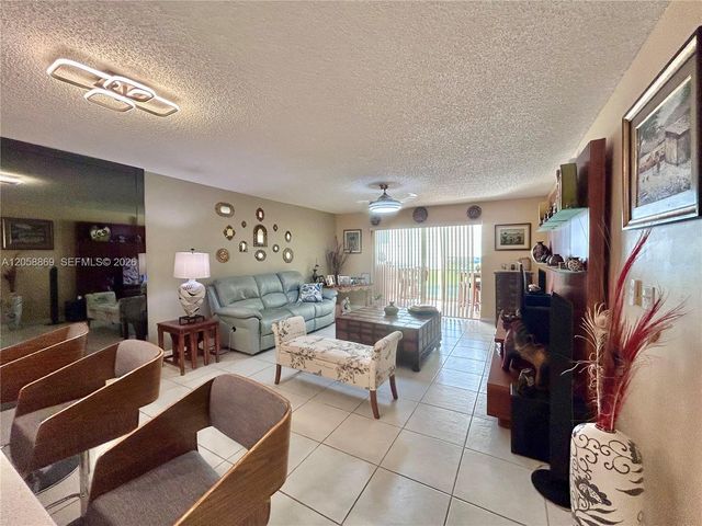 190 SE 5th Avenue 104, Dania Beach, FL 33004