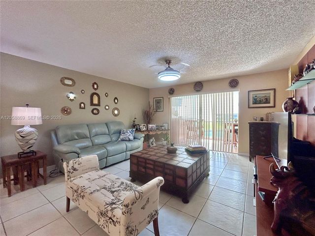 190 SE 5th Avenue 104, Dania Beach, FL 33004
