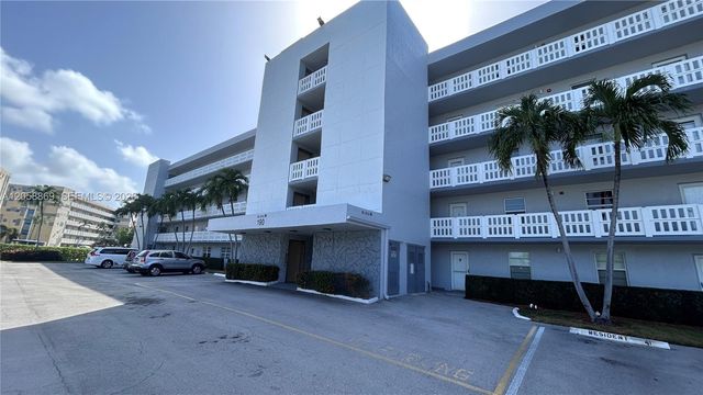 190 SE 5th Avenue 104, Dania Beach, FL 33004