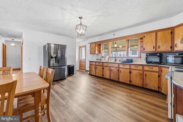 97 CENTER ST, Gibbstown, NJ 08027