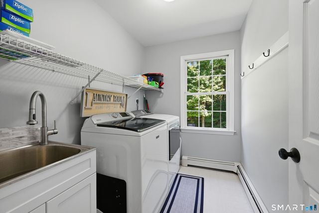 31 Bayberry Lane, New Milford, CT 06776