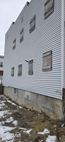 265 Elk Street, Albany, NY 12206