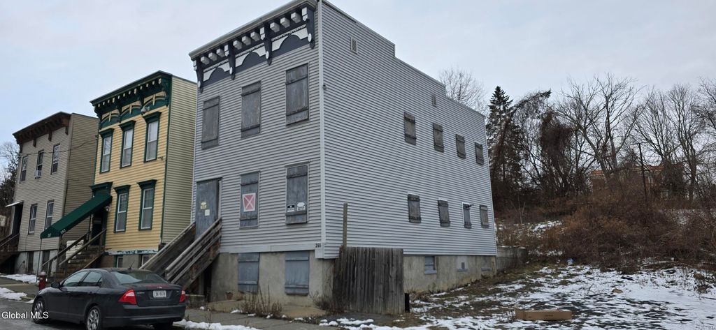 265 Elk Street, Albany, NY 12206