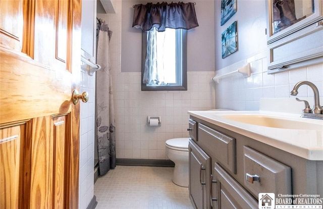 1030 East River Road, Grand Island, NY 14072