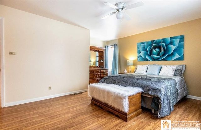 1030 East River Road, Grand Island, NY 14072