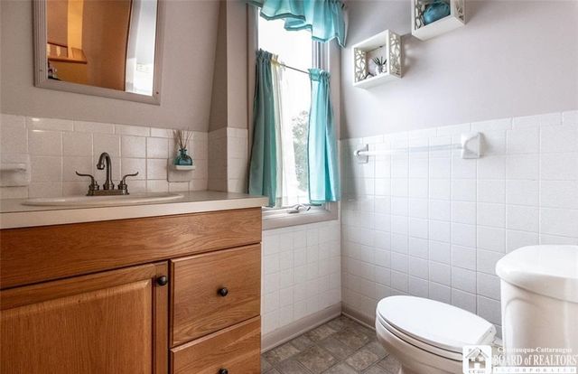 1030 East River Road, Grand Island, NY 14072