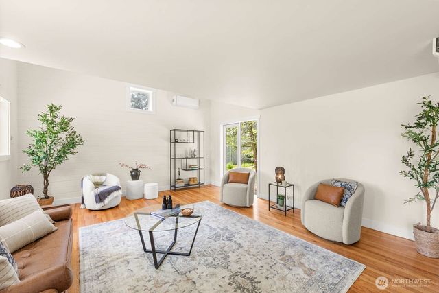 22604 Deppman Road SW, Vashon, WA 98070