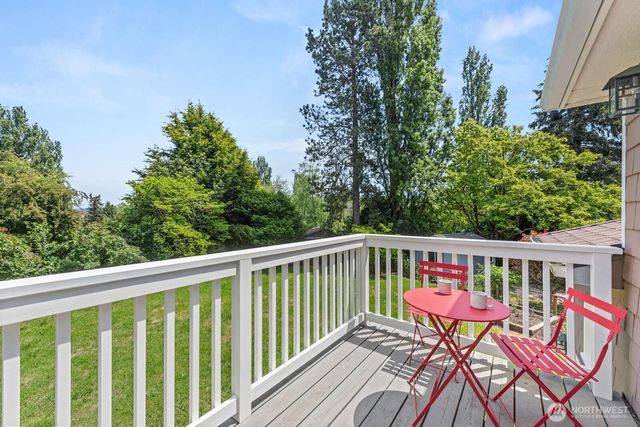 22604 Deppman Road SW, Vashon, WA 98070