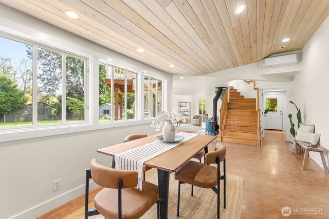 22604 Deppman Road SW, Vashon, WA 98070