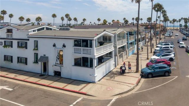 2214 W Oceanfront B, Newport Beach, CA 92663
