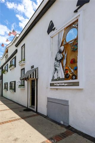 2214 W Oceanfront B, Newport Beach, CA 92663