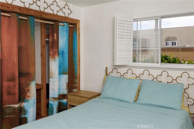 2214 W Oceanfront B, Newport Beach, CA 92663
