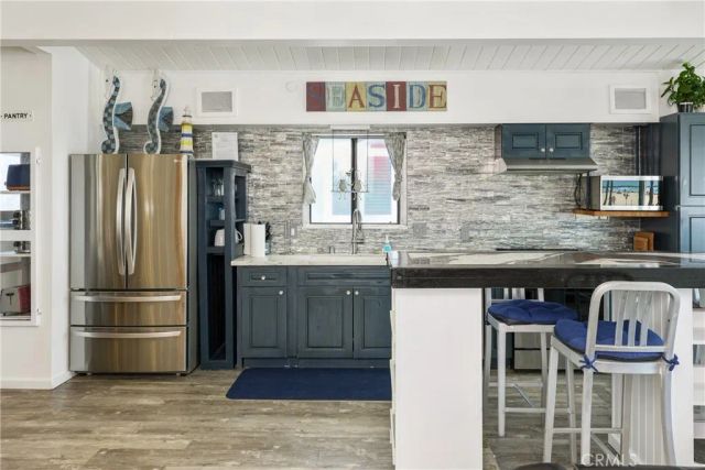 2214 W Oceanfront B, Newport Beach, CA 92663