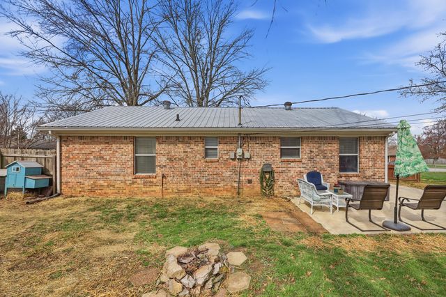 284 Biloxi Drive, Nicholasville, KY 40356