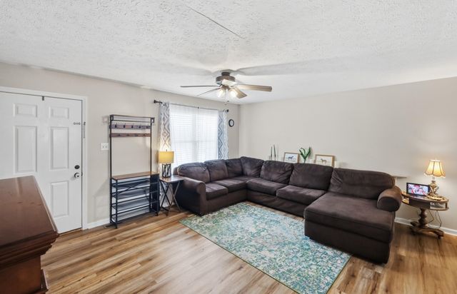 284 Biloxi Drive, Nicholasville, KY 40356