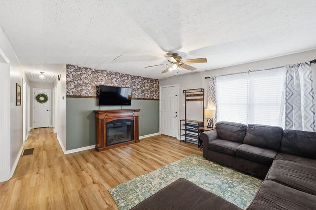 284 Biloxi Drive, Nicholasville, KY 40356