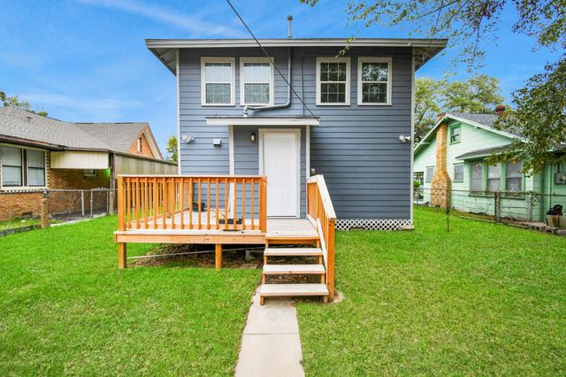 3217 Michigan Street, Baytown, TX 77520