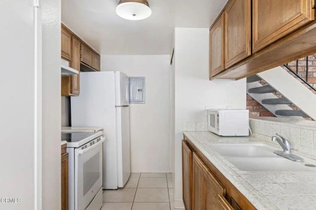 2606 Rudder Avenue, Port Hueneme, CA 93041