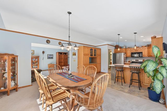 725 Packer Drive, Hudson, WI 54016