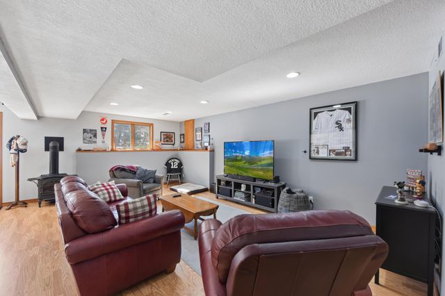 725 Packer Drive, Hudson, WI 54016