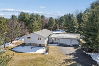 725 Packer Drive, Hudson, WI 54016