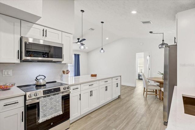 6505 64TH LANE E, Palmetto, FL 34221