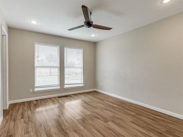 2236 NW 113th Place, Oklahoma City, OK 73120