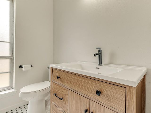 2236 NW 113th Place, Oklahoma City, OK 73120