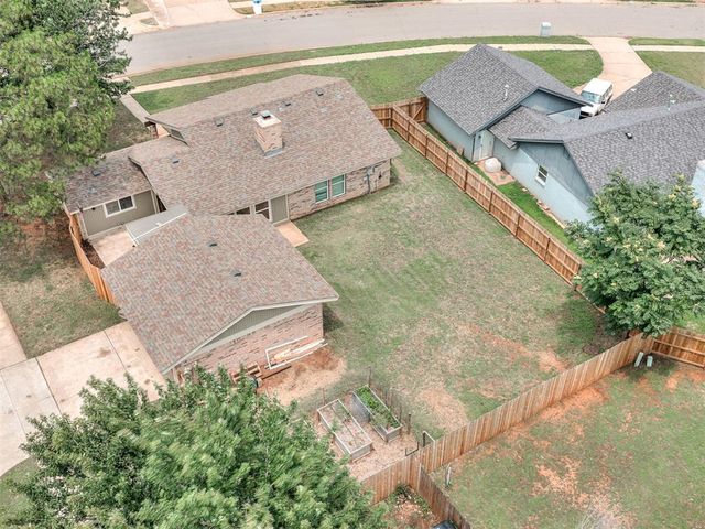 2236 NW 113th Place, Oklahoma City, OK 73120