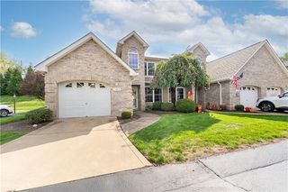 1009 W Waterford Ct, North Strabane, PA 15317