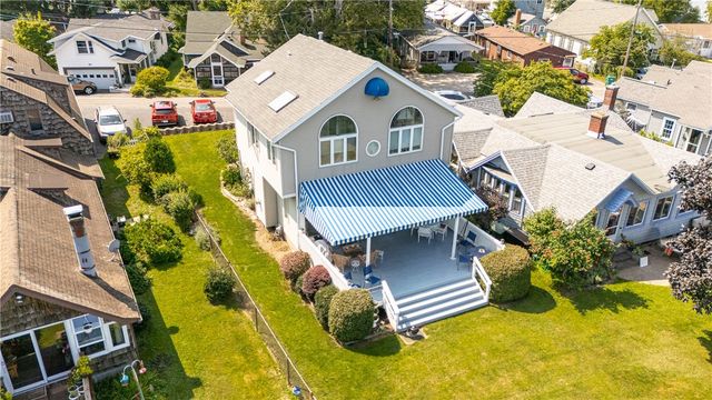549 Turtle Rock Lane, Irondequoit, NY 14617