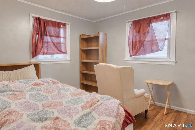 40 Cottage Grove Circle, Bloomfield, CT 06002