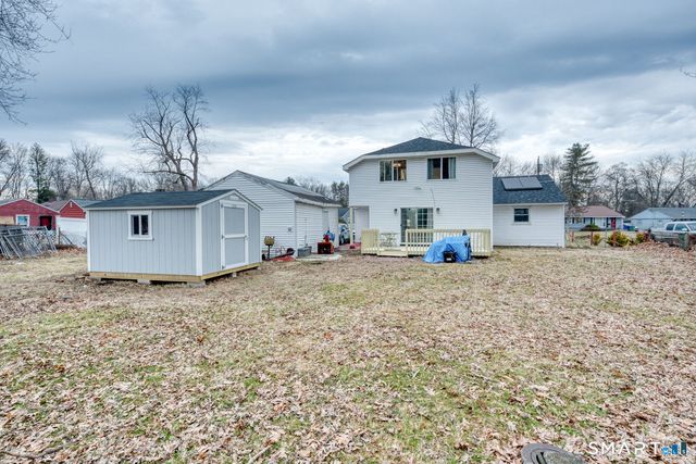 40 Cottage Grove Circle, Bloomfield, CT 06002