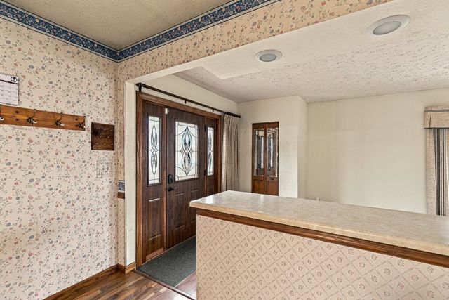 1687 35th Avenue, East Moline, IL 61244