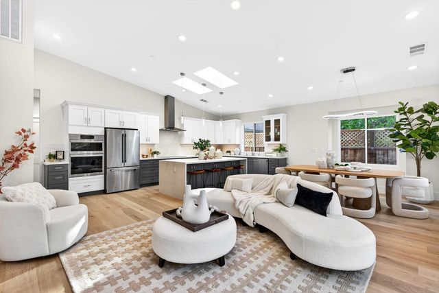 873 Cedar Avenue, Sunnyvale, CA 94086