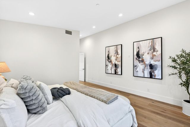 873 Cedar Avenue, Sunnyvale, CA 94086