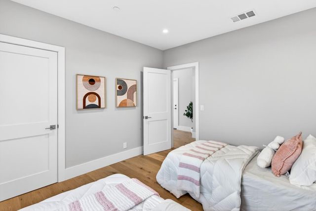 873 Cedar Avenue, Sunnyvale, CA 94086