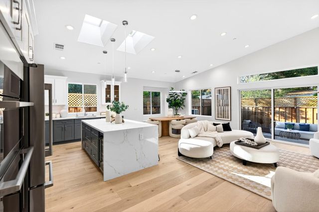 873 Cedar Avenue, Sunnyvale, CA 94086