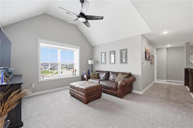 2310 Fishing Lane, Kearney, MO 64060