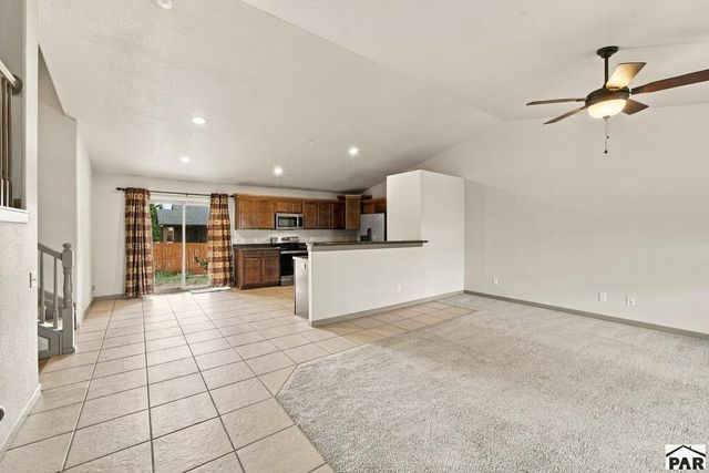 2308 Crestwood Ln, Pueblo, CO 81008