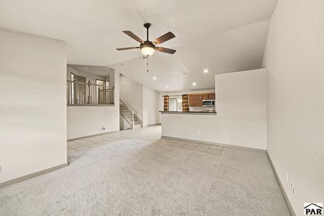 2308 Crestwood Ln, Pueblo, CO 81008