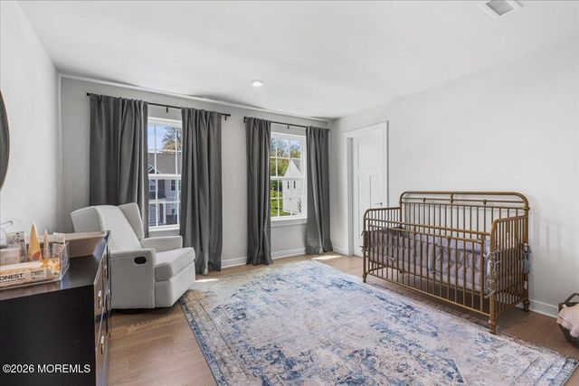 3 Annapolis Street, Farmingdale, NJ 07727